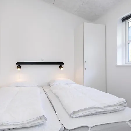 Awesome In Jerup With Kitchen 別荘 Jerup